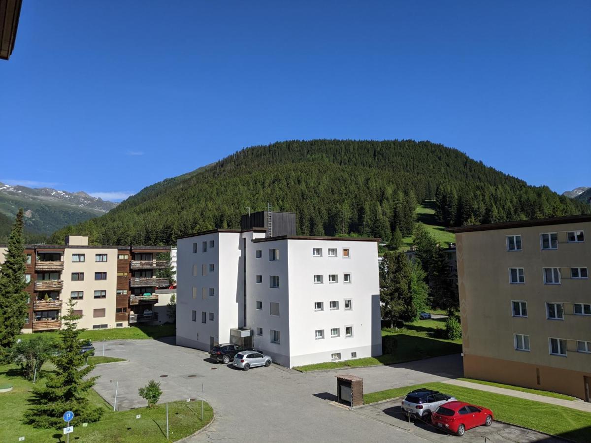 Апартаменты Schiablick - Broggini Давос Экстерьер фото